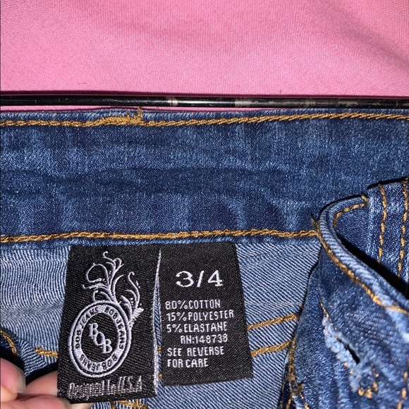 Fashion Nova jeans - Picture 3 of 3